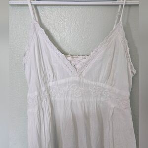 Magazine | White Cotton Lace Trimmed Dress Size Medium